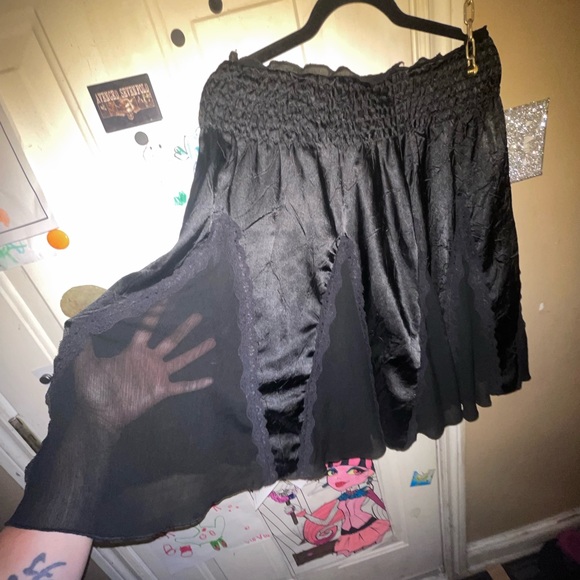 Black satin with lace trim, taffeta panels, flare knee length skirt. - Picture 4 of 8